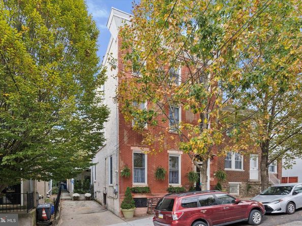 168 Gay Street, Philadelphia PA 19127