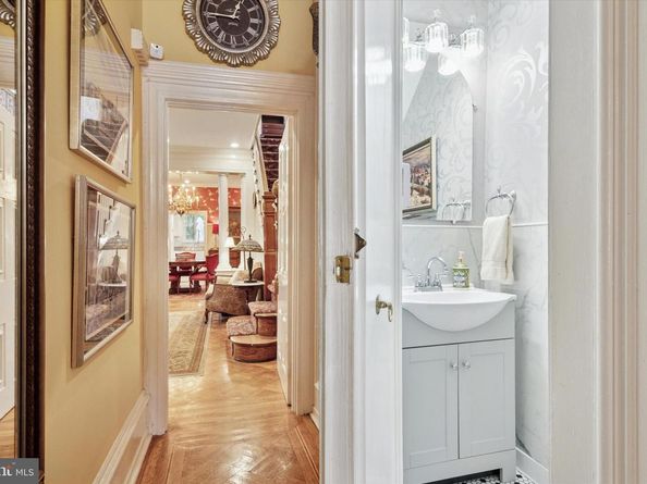 168 Gay Street, Philadelphia PA 19127