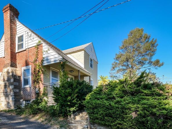 712 N York Road, Willow Grove PA 19090