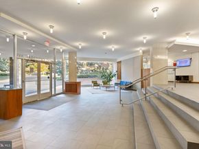 4200 Cathedral Avenue NW 812, Washington DC 20016