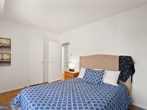 4200 Cathedral Avenue NW 812, Washington DC 20016