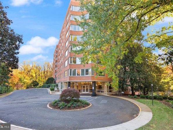 4200 Cathedral Avenue NW 812, Washington DC 20016