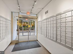 4200 Cathedral Avenue NW 812, Washington DC 20016