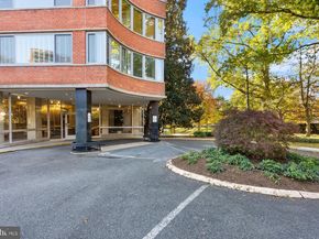 4200 Cathedral Avenue NW 812, Washington DC 20016