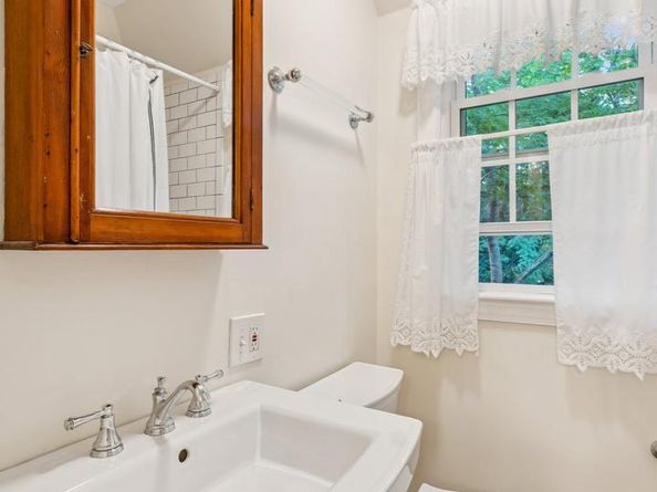 6424 Luzon Avenue NW, Washington DC 20012