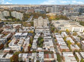 142 N 21st Street, Philadelphia PA 19103