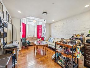 142 N 21st Street, Philadelphia PA 19103