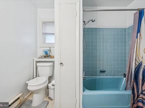 142 N 21st Street, Philadelphia PA 19103