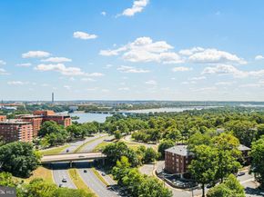 1600 N Oak Street 1521, Arlington VA 22209