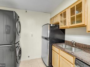 1600 N Oak Street 1521, Arlington VA 22209