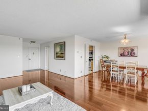 1600 N Oak Street 1521, Arlington VA 22209