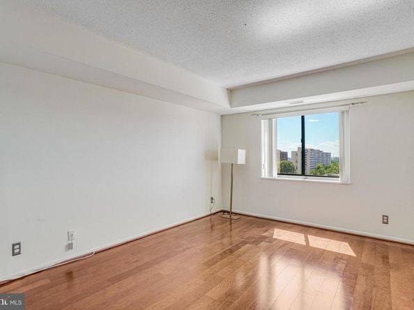 1600 N Oak Street 1521, Arlington VA 22209