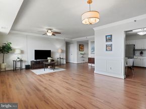 3713 S George Mason Drive 904W, Falls Church VA 22041