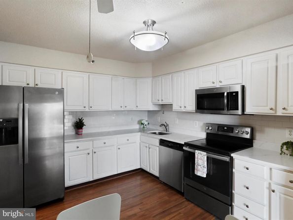 3713 S George Mason Drive 904W, Falls Church VA 22041