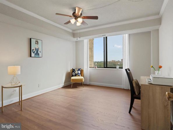 3713 S George Mason Drive 904W, Falls Church VA 22041