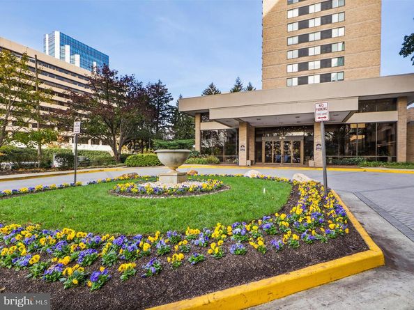 3713 S George Mason Drive 904W, Falls Church VA 22041