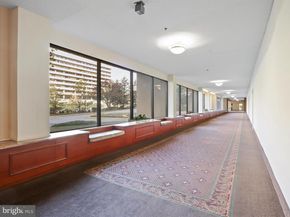 3713 S George Mason Drive 904W, Falls Church VA 22041