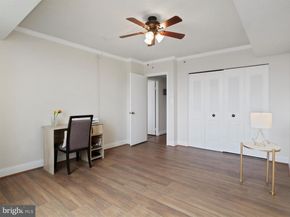 3713 S George Mason Drive 904W, Falls Church VA 22041