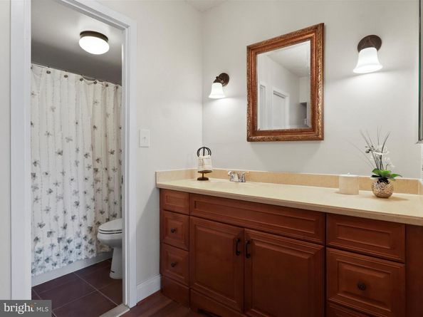 3713 S George Mason Drive 904W, Falls Church VA 22041