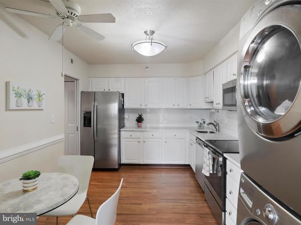 3713 S George Mason Drive 904W, Falls Church VA 22041