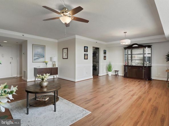 3713 S George Mason Drive 904W, Falls Church VA 22041