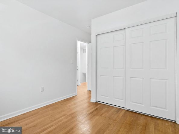 30 Farragut Place NW, Washington DC 20011