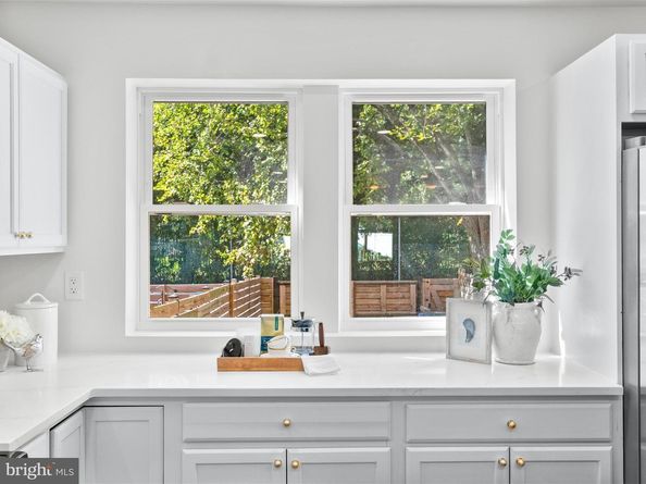 30 Farragut Place NW, Washington DC 20011