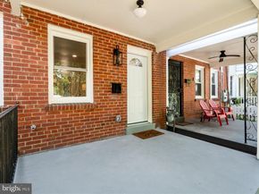 30 Farragut Place NW, Washington DC 20011