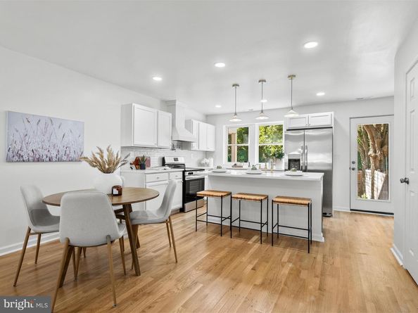 30 Farragut Place NW, Washington DC 20011