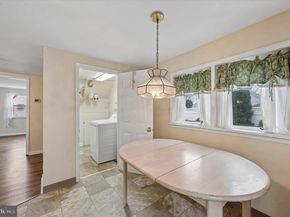 806 W Penn Pines Boulevard, Aldan PA 19018