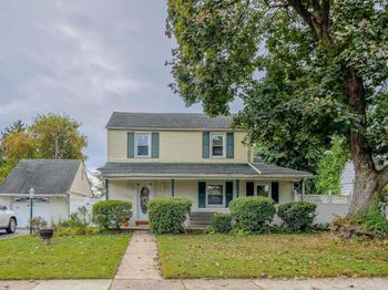 806 W Penn Pines Boulevard
