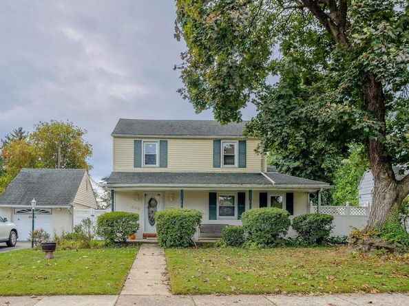 806 W Penn Pines Boulevard, Aldan PA 19018
