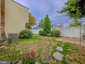 806 W Penn Pines Boulevard, Aldan PA 19018