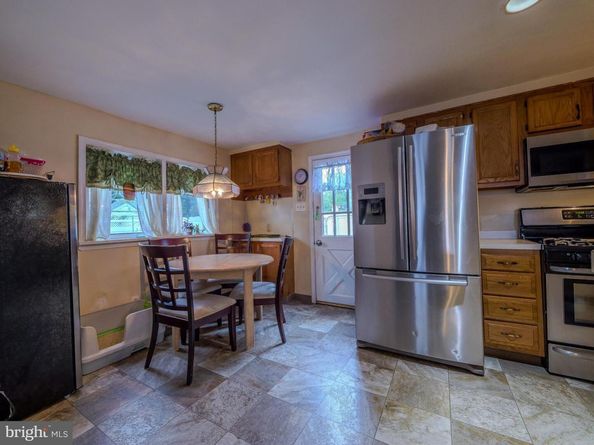 806 W Penn Pines Boulevard, Aldan PA 19018