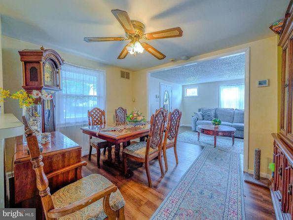 806 W Penn Pines Boulevard, Aldan PA 19018