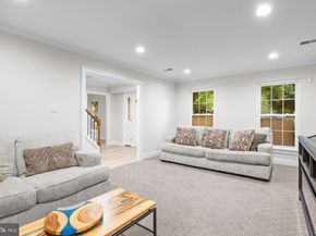 585 Colonial Drive, Horsham PA 19044