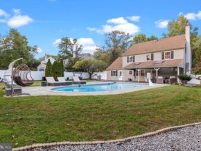 585 Colonial Drive, Horsham PA 19044