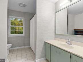 585 Colonial Drive, Horsham PA 19044