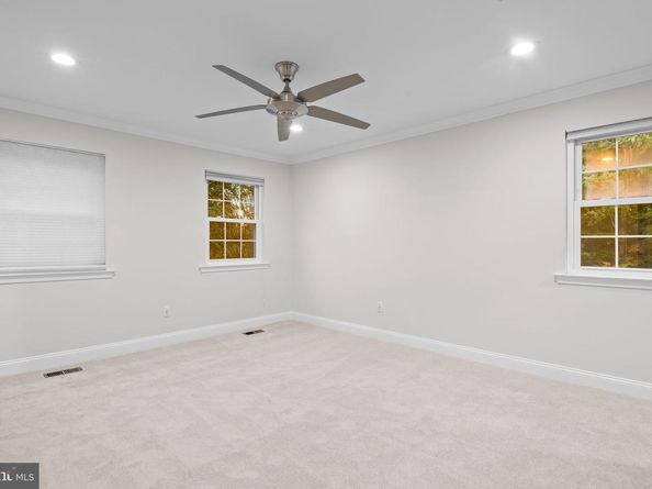 585 Colonial Drive, Horsham PA 19044