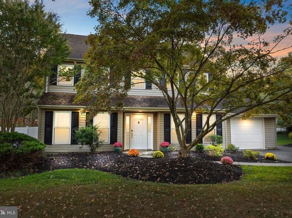 585 Colonial Drive, Horsham PA 19044