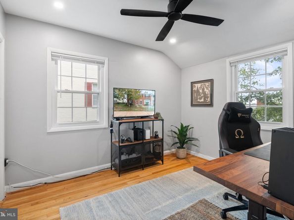 3823 Jay Avenue, Alexandria VA 22302