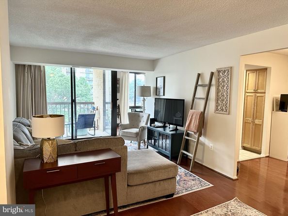 4500 S Four Mile Run Drive 505, Arlington VA 22204