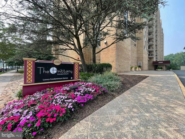 4500 S Four Mile Run Drive 505, Arlington VA 22204