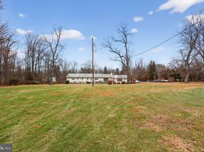 1637 Dillon Road, Ambler PA 19002