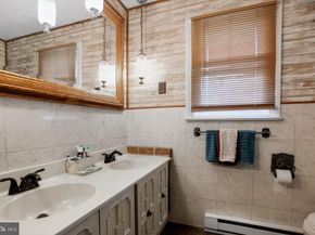 1637 Dillon Road, Ambler PA 19002