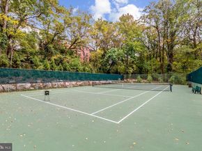 4201 Cathedral Avenue NW 222E, Washington DC 20016