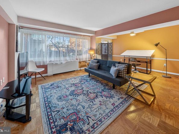 4201 Cathedral Avenue NW 222E, Washington DC 20016