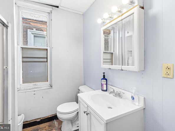 2017 E Pacific Street, Philadelphia PA 19134