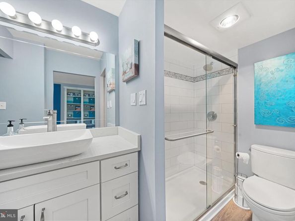 5300 Columbia Pike 315, Arlington VA 22204