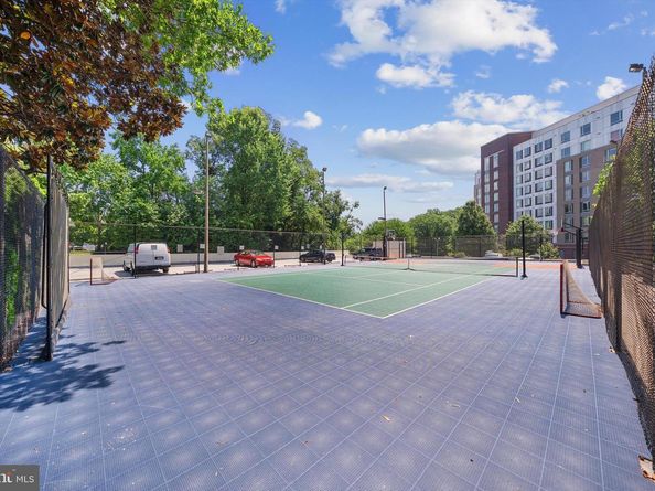 5300 Columbia Pike 315, Arlington VA 22204